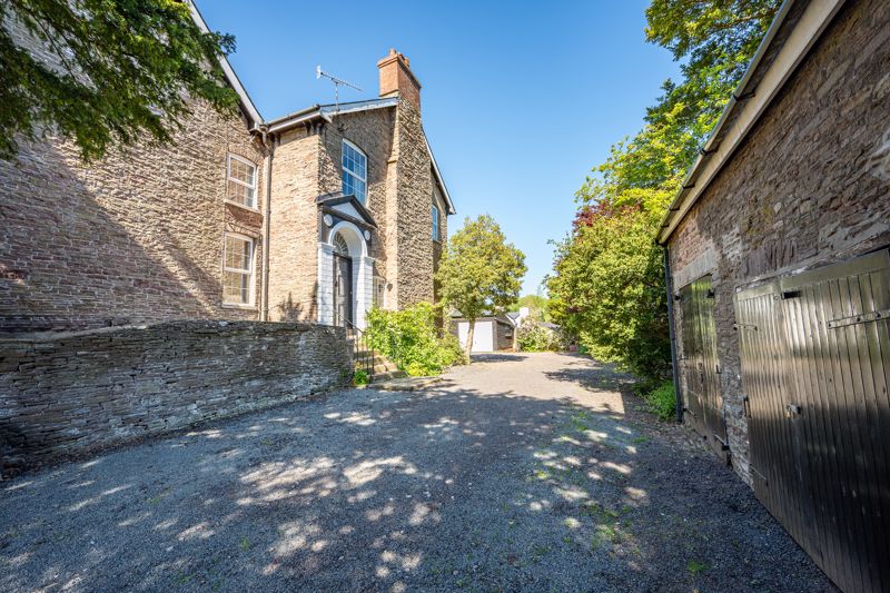 Entrance- click for photo gallery